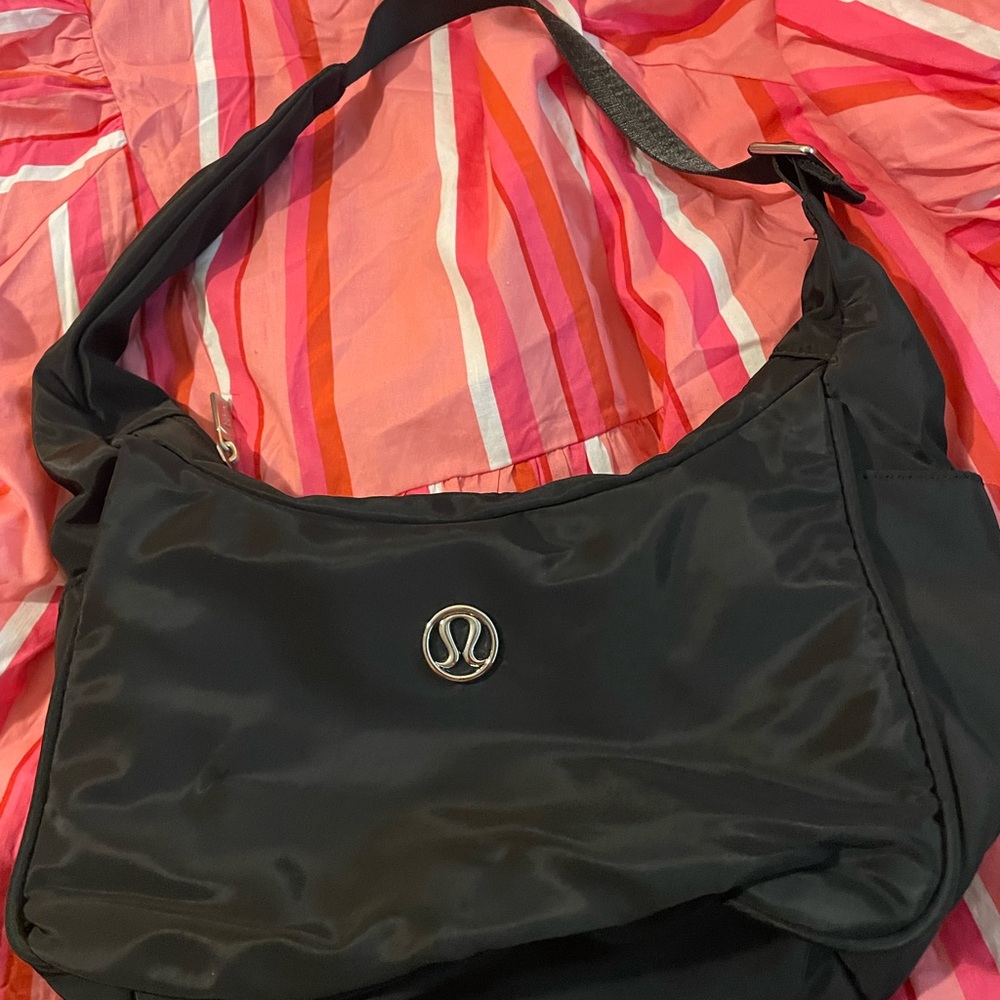 lululemon athletica Black Minimalist Shoulder Bag